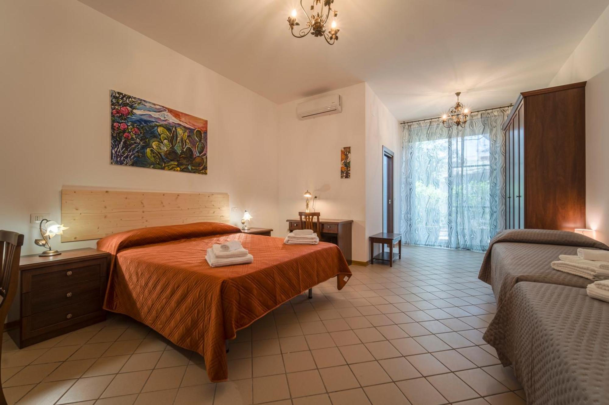 Il Vivaio Bed And Breakfast Santa Teresa Di Riva Dış mekan fotoğraf